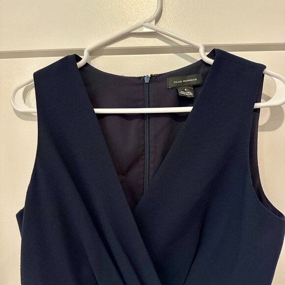 Club Monaco Winhona Sleeveless Dress. Navy. Size 4. - Picture 3 of 5